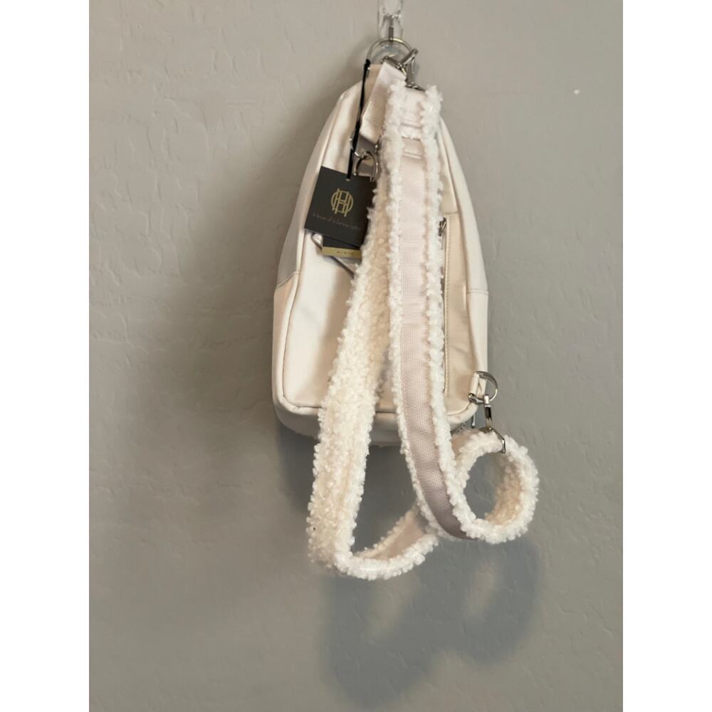 House of Harlow 1960 NWT Cream Off White Sherpa Sling Bag One Shoulder Backpack - Picture 2 of 7